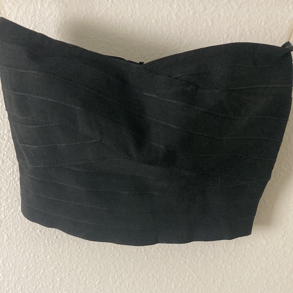 Cute black sleeveless crop top - Picture 2 of 5